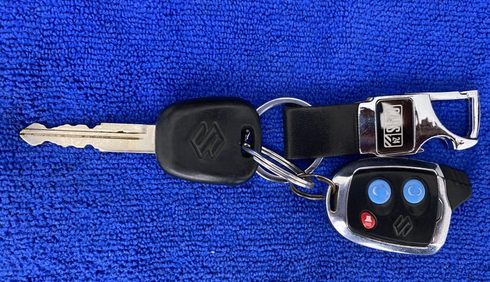 2020 Maruti Celerio VXI CNG D, CNG, Manual, 75,595 km, Key Close Up