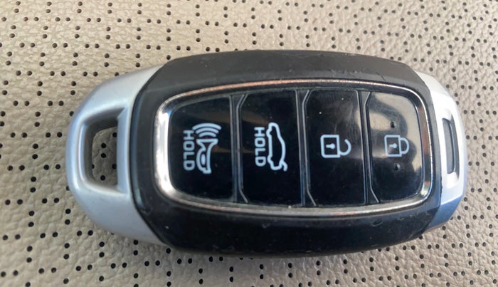 2021 Hyundai Verna SX (O) 1.5 VTVT IVT, Petrol, Automatic, 45,311 km, Key Close Up