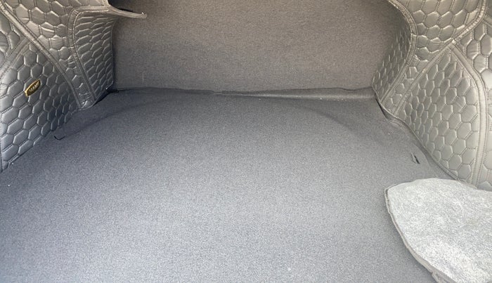 2021 Hyundai Verna SX (O) 1.5 VTVT IVT, Petrol, Automatic, 45,311 km, Boot Inside