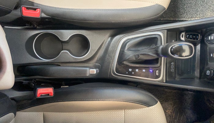 2021 Hyundai Verna SX (O) 1.5 VTVT IVT, Petrol, Automatic, 45,311 km, Gear Lever