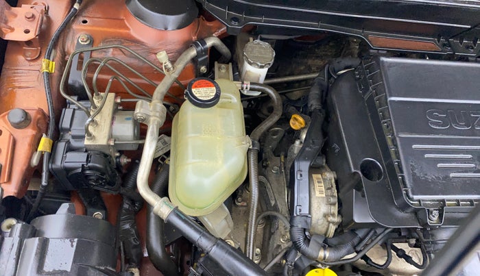 2019 Maruti Vitara Brezza ZDI PLUS AT DUAL TONE, Diesel, Automatic, 76,908 km, Engine View - Right