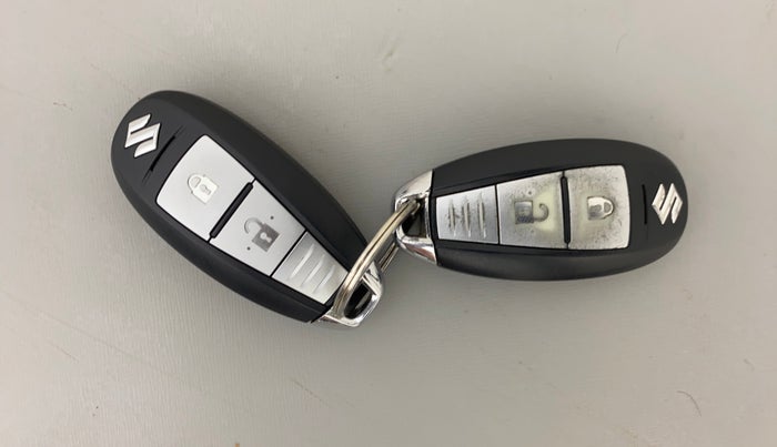 2019 Maruti Vitara Brezza ZDI PLUS AT DUAL TONE, Diesel, Automatic, 76,908 km, Key Close Up