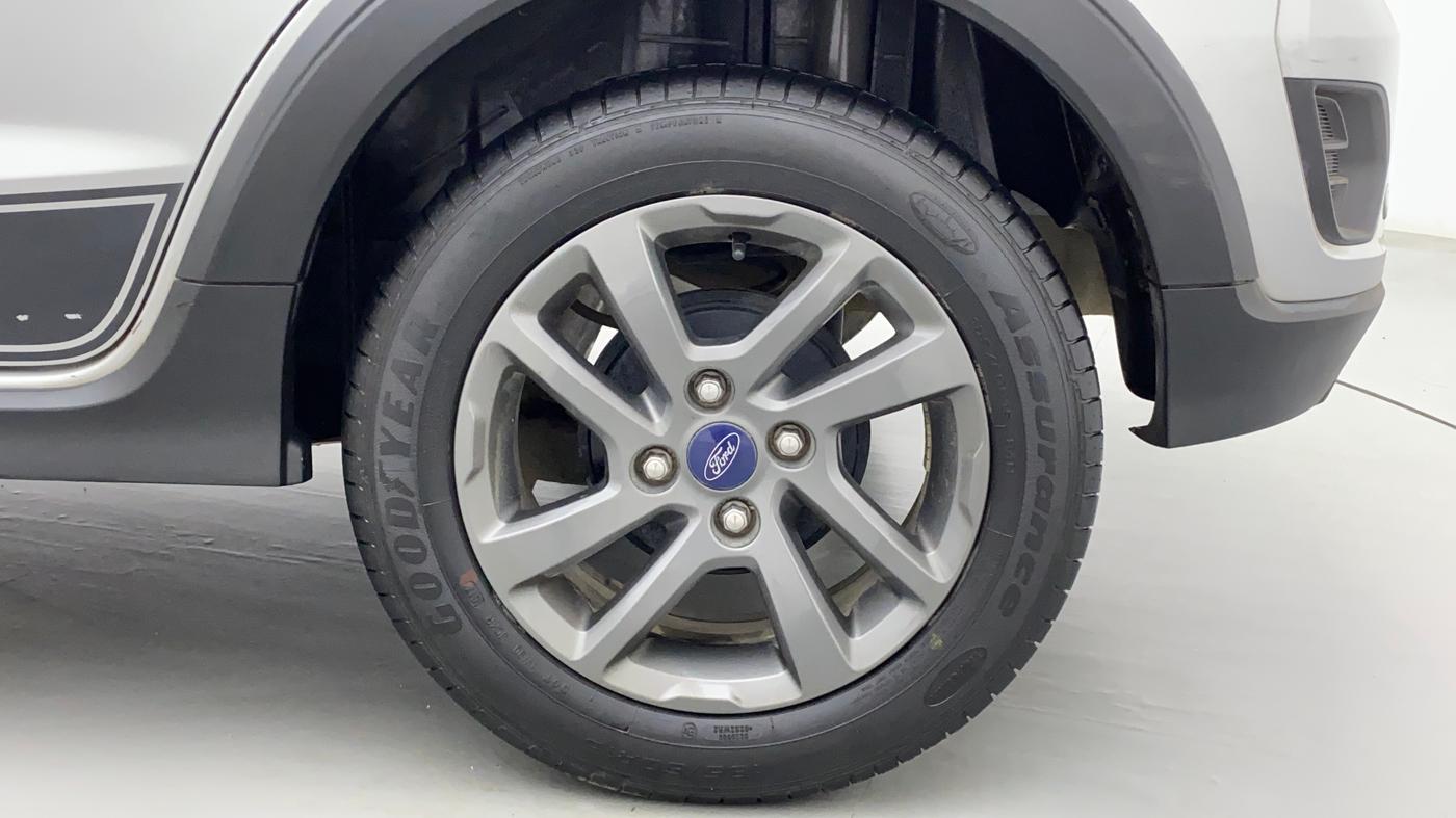2018 Ford FREESTYLE TITANIUM 1.2 PETROL, Petrol, Manual, 32,375 km, Left Rear Wheel