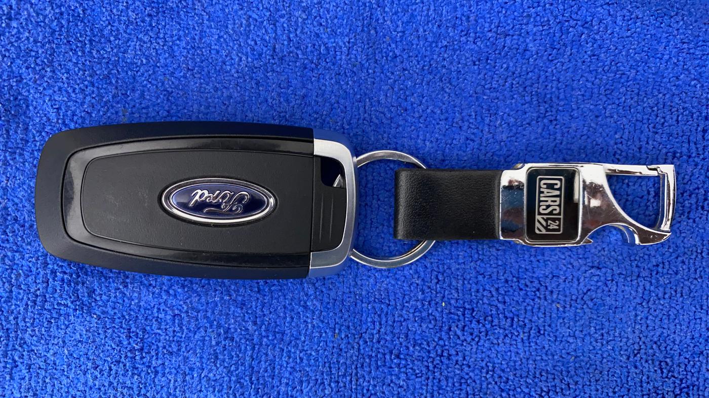 2018 Ford FREESTYLE TITANIUM 1.2 PETROL, Petrol, Manual, 32,375 km, Key Close Up