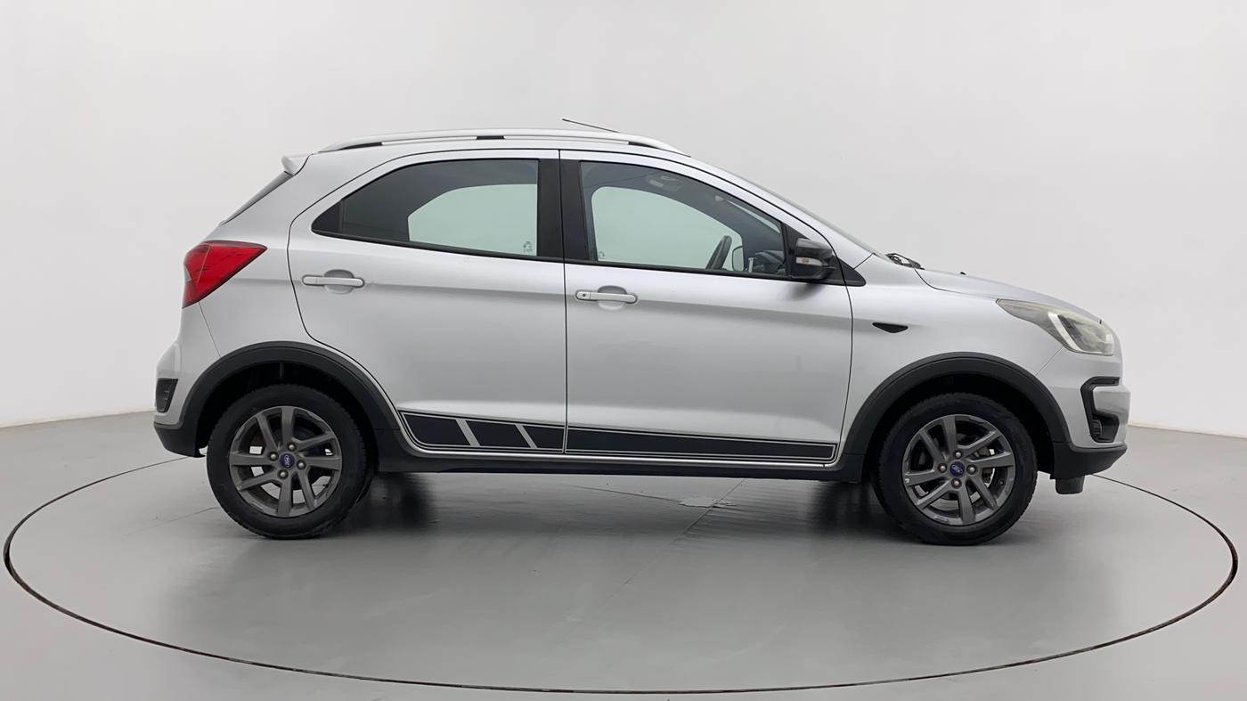 2018 Ford FREESTYLE TITANIUM 1.2 PETROL, Petrol, Manual, 32,375 km, Right Side View