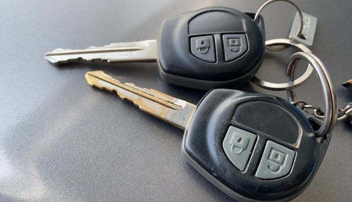 2018 Maruti Wagon R 1.0 VXI, Petrol, Manual, 39,641 km, Key Close Up