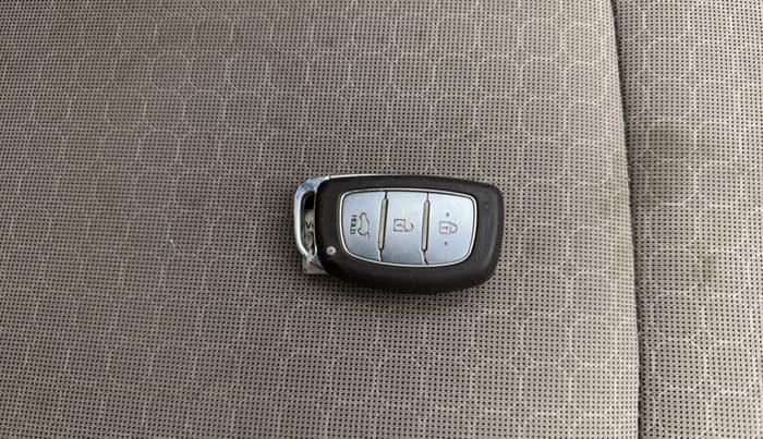 2015 Hyundai Elite i20 ASTA 1.2, Petrol, Manual, 91,626 km, Key Close Up