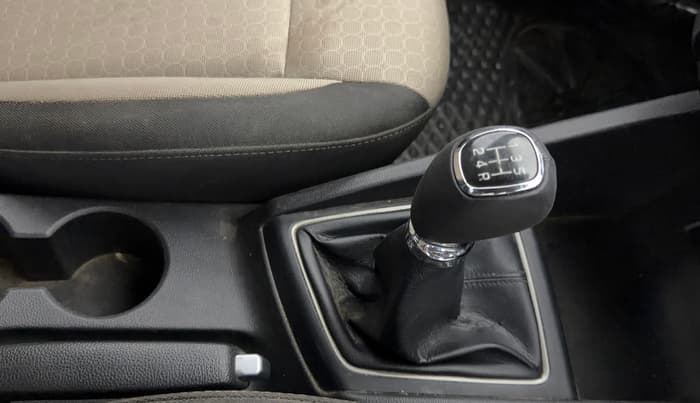 2015 Hyundai Elite i20 ASTA 1.2, Petrol, Manual, 91,626 km, Gear Lever