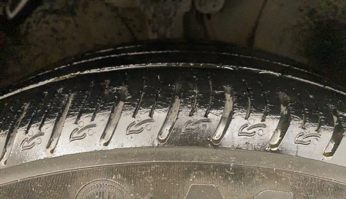 2020 Hyundai VENUE SX PLUS 1.0 TURBO DCT, Petrol, Automatic, 66,560 km, Right Front Tyre Tread