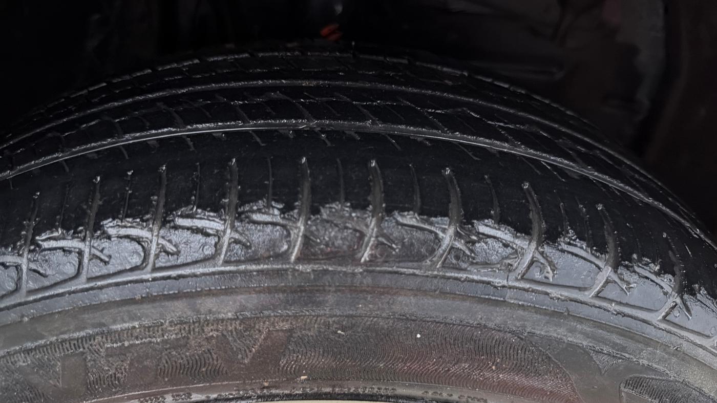 2018 Toyota YARIS J MT, Petrol, Manual, 69,932 km, Right Front Tyre Tread