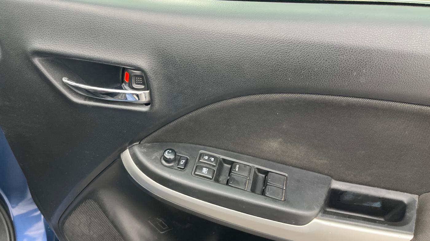 2017 Maruti Baleno ZETA PETROL 1.2, Petrol, Manual, 69,524 km, Driver Side Door Panels Control