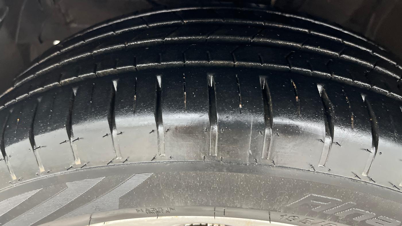 2017 Maruti Baleno ZETA PETROL 1.2, Petrol, Manual, 69,524 km, Left Front Tyre Tread