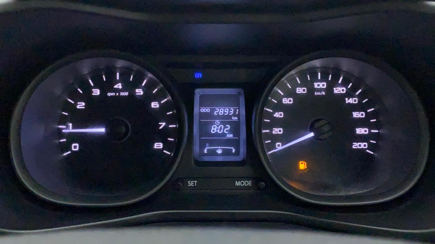 2018 Tata NEXON XM PETROL, Petrol, Manual, 28,931 km, Odometer Image
