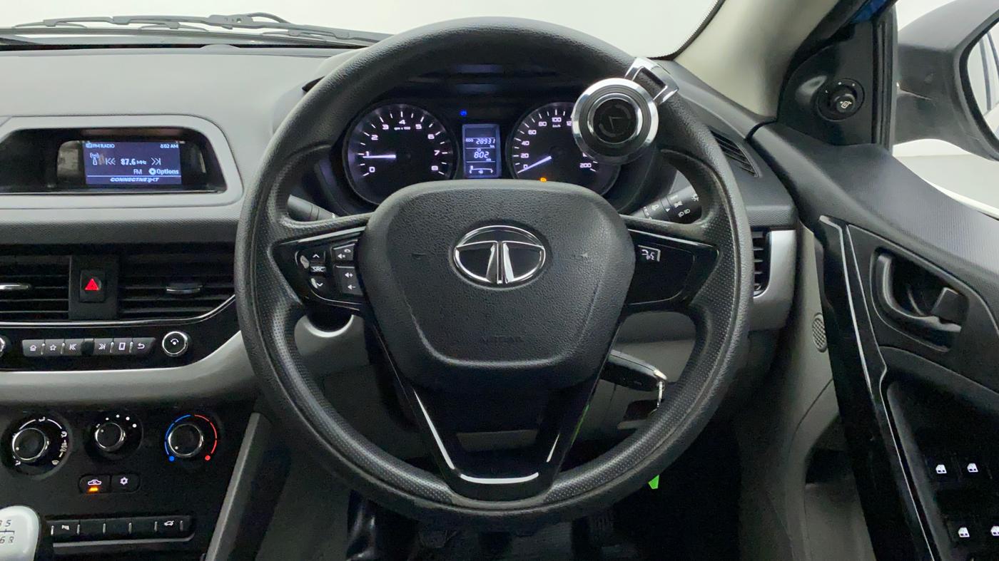 2018 Tata NEXON XM PETROL, Petrol, Manual, 28,931 km, Steering Wheel Close Up