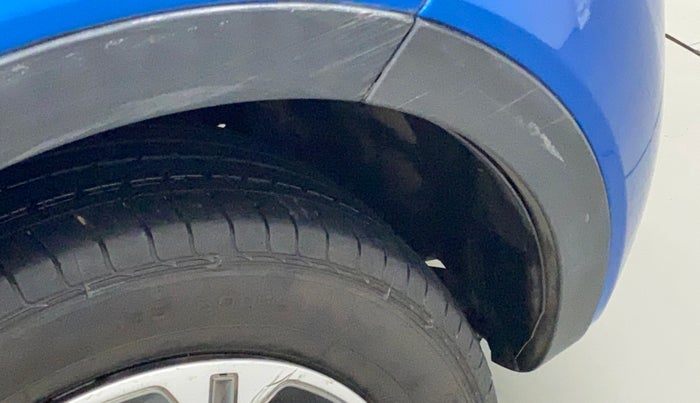 2018 Tata NEXON XM PETROL, Petrol, Manual, 28,931 km, Right fender - Lining loose