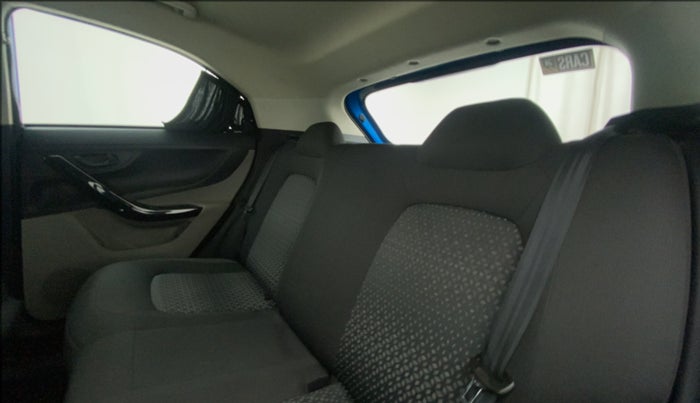 2018 Tata NEXON XM PETROL, Petrol, Manual, 28,931 km, Right Side Rear Door Cabin