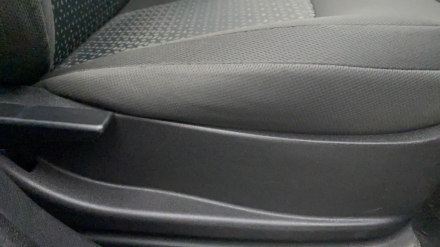 2018 Tata NEXON XM PETROL, Petrol, Manual, 28,931 km, Driver Side Adjustment Panel