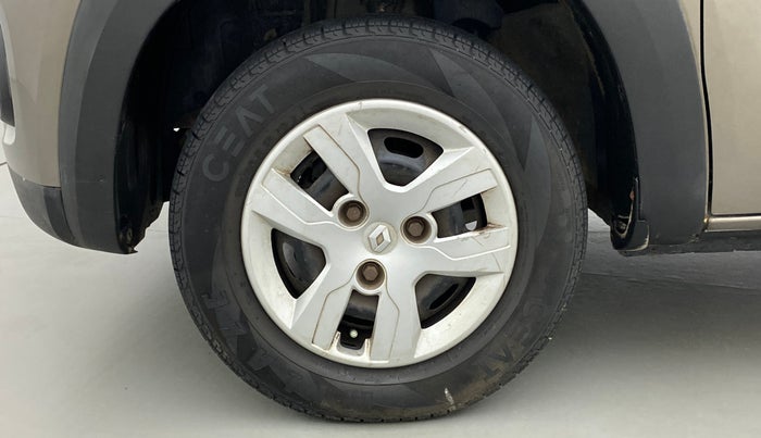 2016 Renault Kwid RXL, Petrol, Manual, 22,747 km, Left Front Wheel