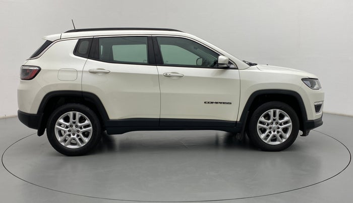 2018 Jeep Compass 2.0 LIMITED, Diesel, Manual, 43,585 km, Right Side View