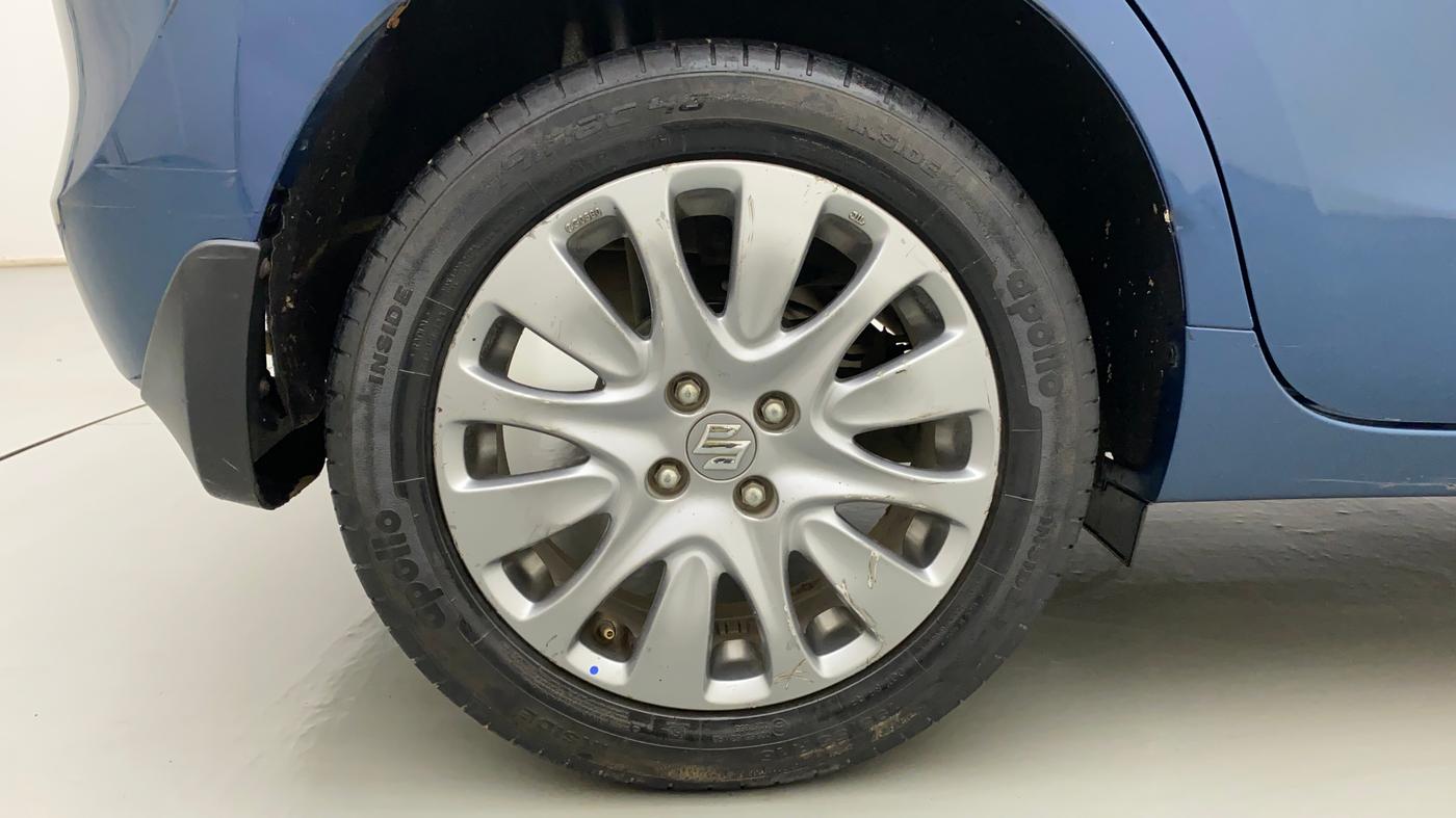 2016 Maruti Baleno ALPHA PETROL 1.2, Petrol, Manual, 91,980 km, Right Rear Wheel
