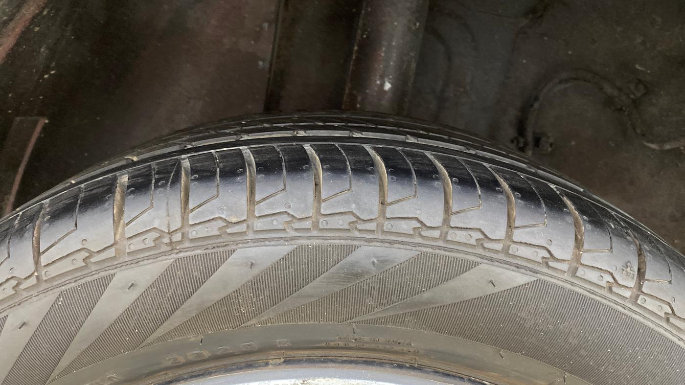 2021 Tata ALTROZ XT PETROL, Petrol, Manual, 51,137 km, Right Rear Tyre Tread