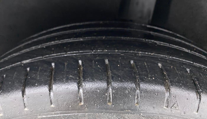 2019 Toyota Glanza V CVT, Petrol, Automatic, 39,014 km, Left Rear Tyre Tread