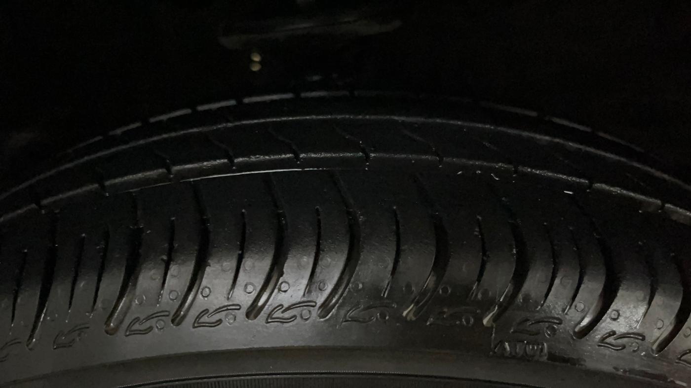 2020 Maruti S PRESSO VXI+, Petrol, Manual, 34,505 km, Right Front Tyre Tread