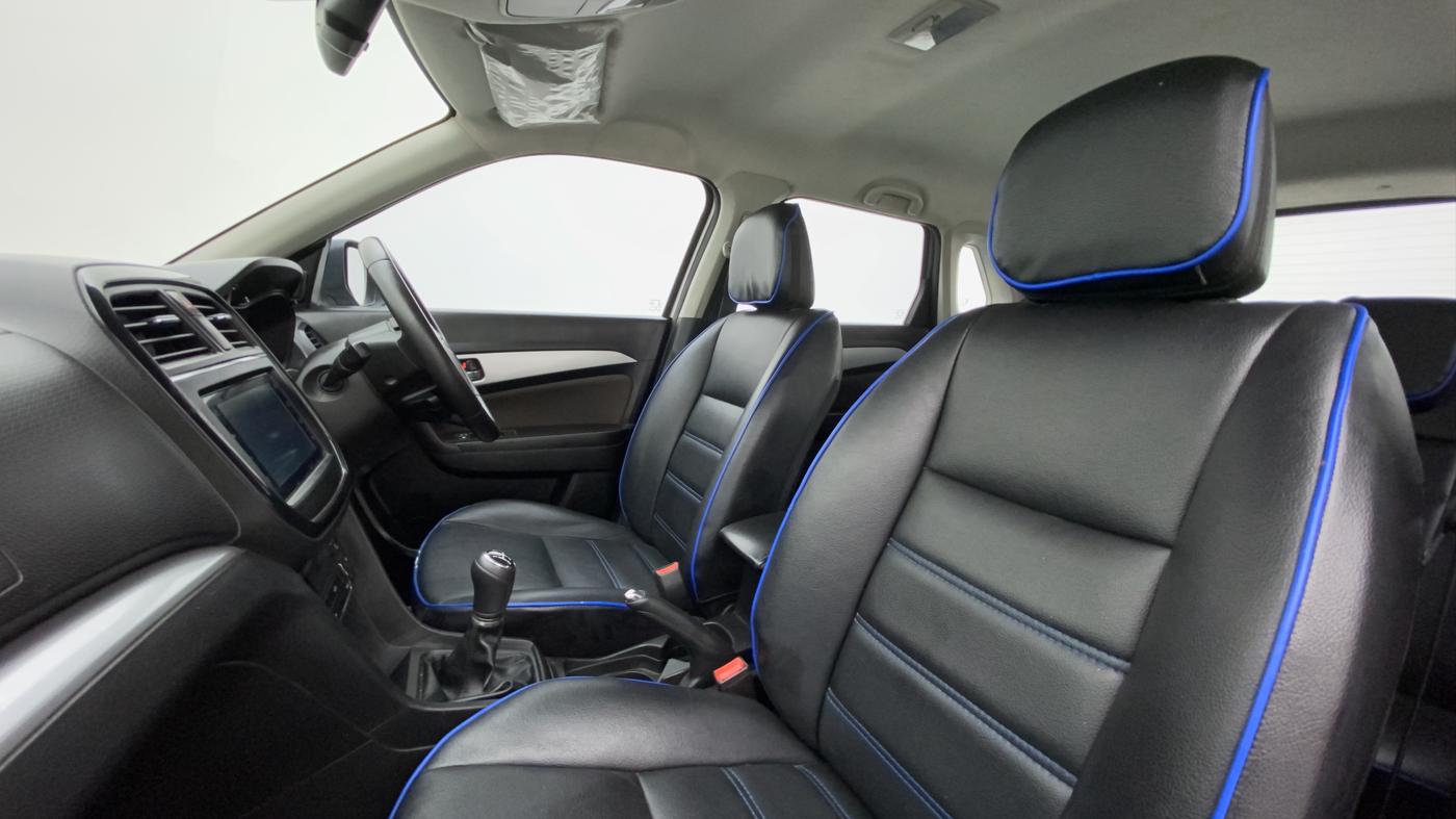 2021 Toyota URBAN CRUISER PREMIUM GRADE MT, Petrol, Manual, 38,592 km, Right Side Front Door Cabin