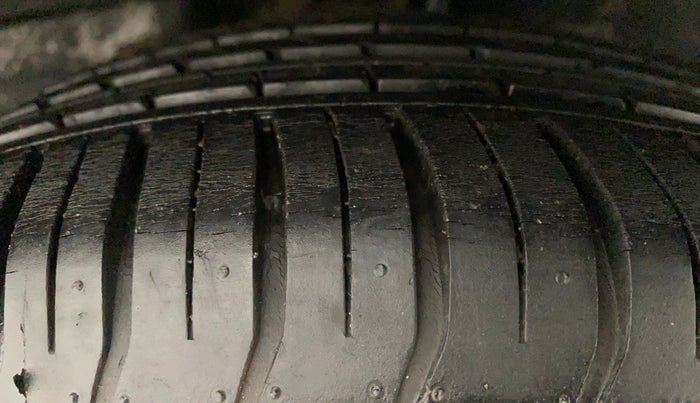2010 Honda Accord 2.4L I-VTEC AT, Petrol, Automatic, 67,659 km, Right Rear Tyre Tread