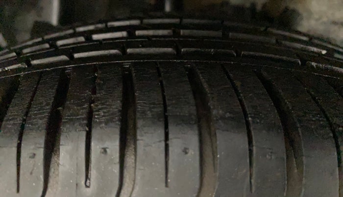 2010 Honda Accord 2.4L I-VTEC AT, Petrol, Automatic, 67,659 km, Left Rear Tyre Tread