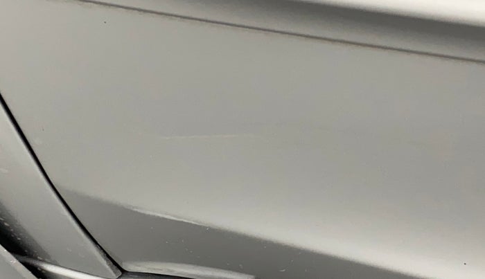 2010 Honda Accord 2.4L I-VTEC AT, Petrol, Automatic, 67,659 km, Front passenger door - Minor scratches