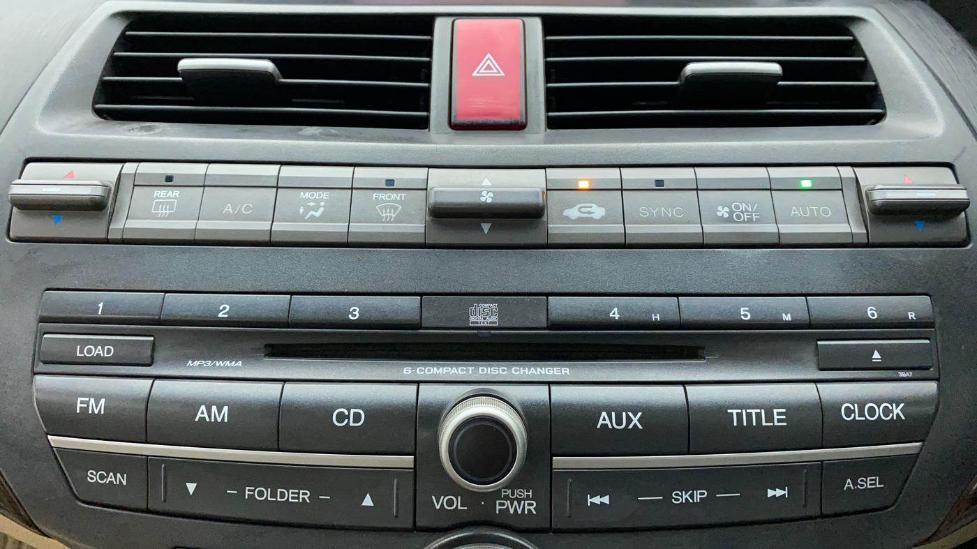 2010 Honda Accord 2.4L I-VTEC AT, Petrol, Automatic, 67,659 km, Multi-Zone Climate Control