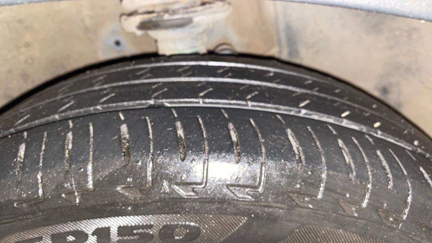 2022 Maruti IGNIS ZETA 1.2, Petrol, Manual, 35,815 km, Right Front Tyre Tread