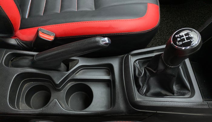 2018 Maruti Vitara Brezza VDI, Diesel, Manual, 72,660 km, Gear Lever