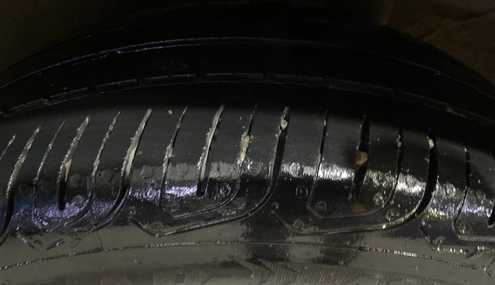 2020 Honda Amaze 1.2L I-VTEC V, Petrol, Manual, 77,201 km, Left Rear Tyre Tread