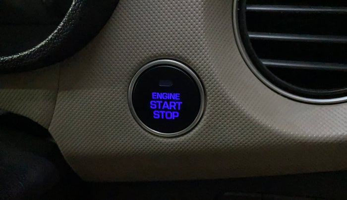 2014 Hyundai Grand i10 SPORTZ 1.2 KAPPA VTVT, Petrol, Manual, 64,085 km, Keyless Start/ Stop Button