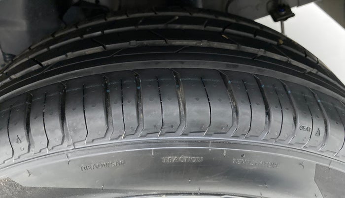 2019 Hyundai VENUE 1.0L Turbo GDI SX MT, Petrol, Manual, 18,852 km, Left Rear Tyre Tread