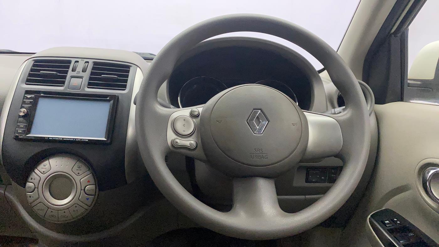 2014 Renault Scala RXL DIESEL, Diesel, Manual, 1,15,480 km, Steering Wheel Close Up
