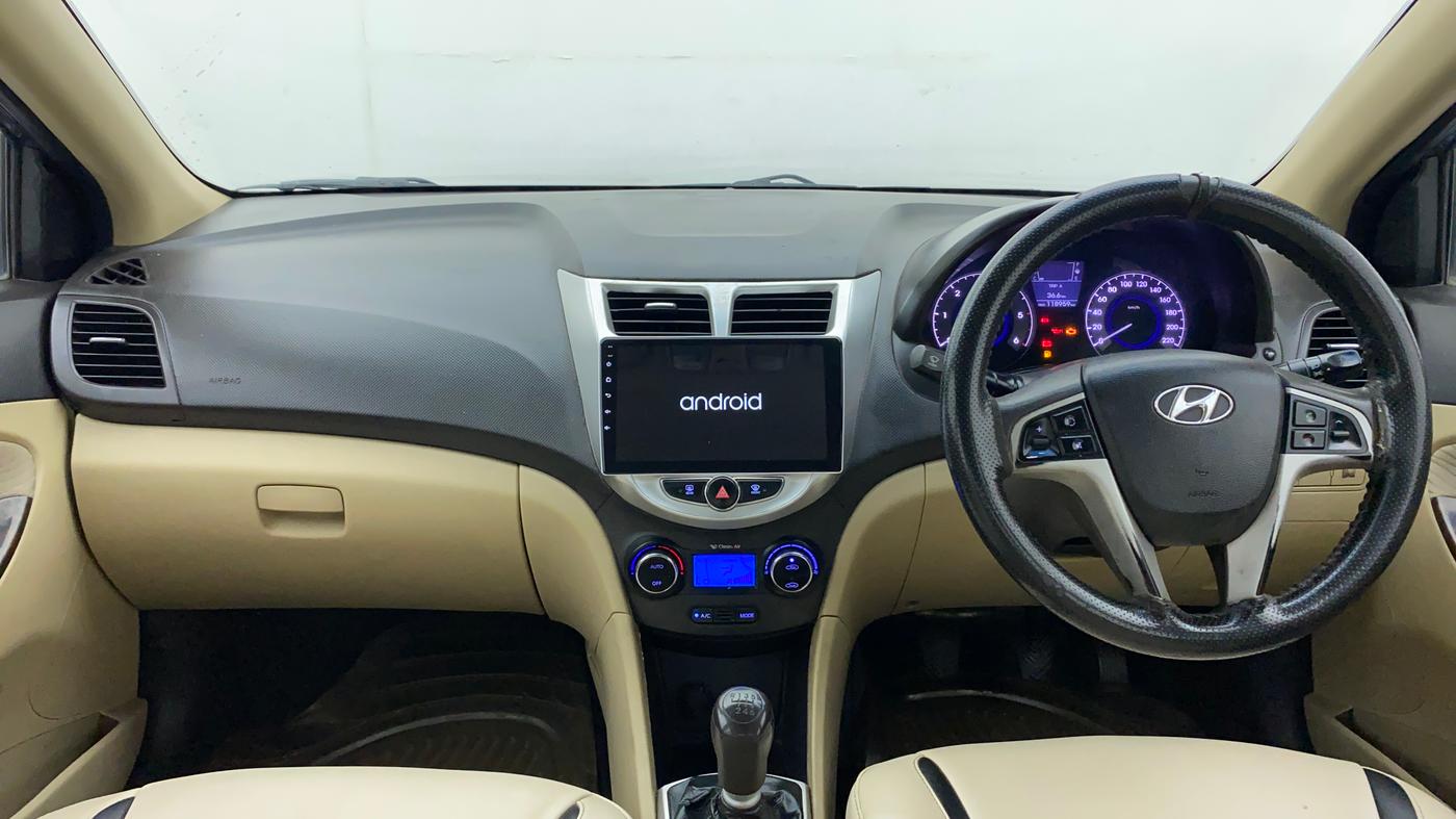 2012 Hyundai Verna FLUIDIC 1.6 CRDI SX, CNG, Manual, 1,19,444 km, Dashboard