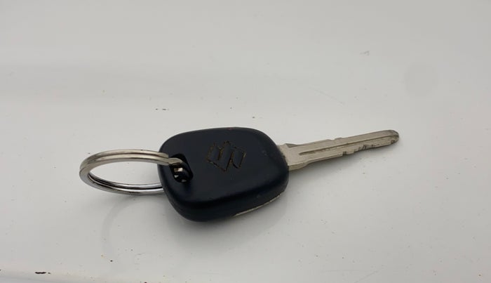 2016 Maruti Alto 800 LXI, Petrol, Manual, 42,496 km, Lock system - Door lock knob has minor damage