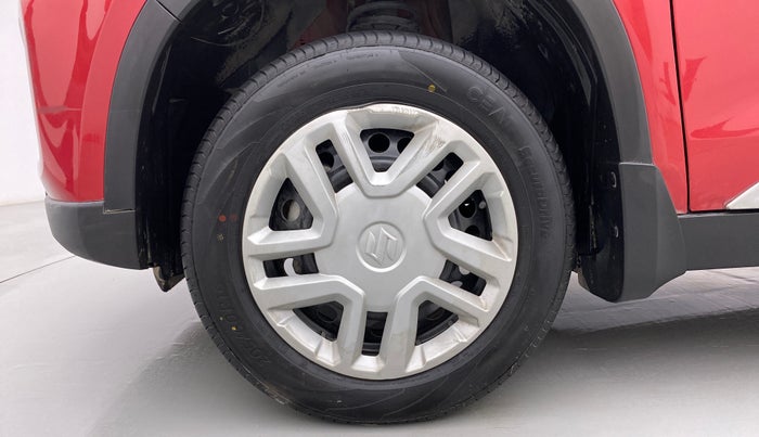 2022 Maruti BREZZA VXI AT SMART HYBRID, Petrol, Automatic, 15,524 km, Left Front Wheel