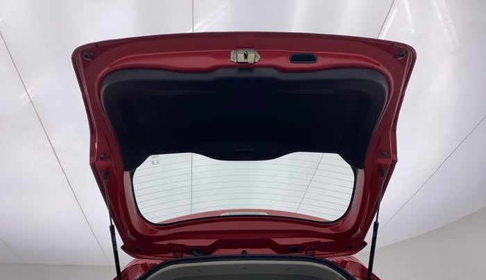 2022 Maruti BREZZA VXI AT SMART HYBRID, Petrol, Automatic, 15,524 km, Boot Door Open