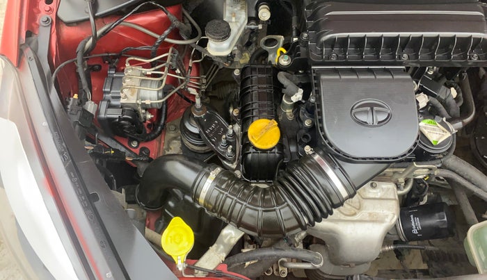 2019 Tata Tiago XZ PLUS DUAL TONE PETROL, Petrol, Manual, 89,104 km, Engine View - Right