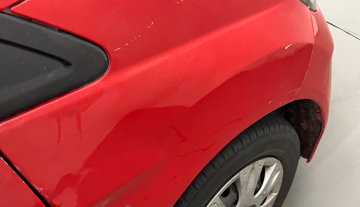 2013 Honda Brio S MT, Petrol, Manual, 6,55,681 km, Right fender - Slightly dented