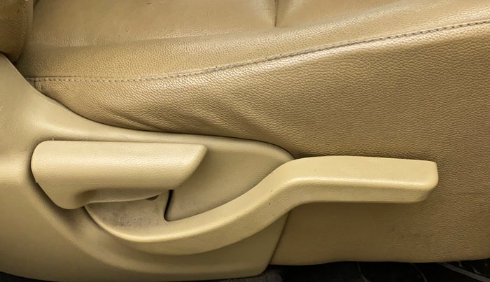 2013 Honda Brio S MT, Petrol, Manual, 6,55,681 km, Driver Side Adjustment Panel