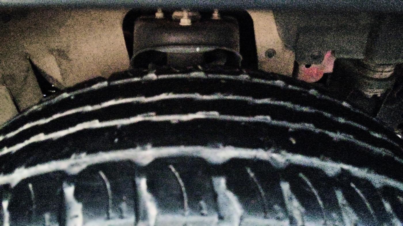 2021 Mahindra Thar LX D AT 4WD HT, Diesel, Automatic, 1,00,425 km, Right Front Tyre Tread