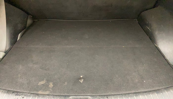 2019 KIA SELTOS HTK 1.5 PETROL, Petrol, Manual, 76,394 km, Boot Inside