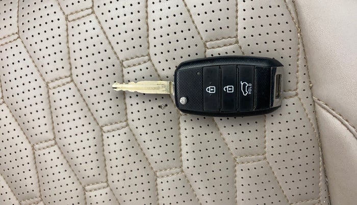 2019 KIA SELTOS HTK 1.5 PETROL, Petrol, Manual, 76,394 km, Key Close Up