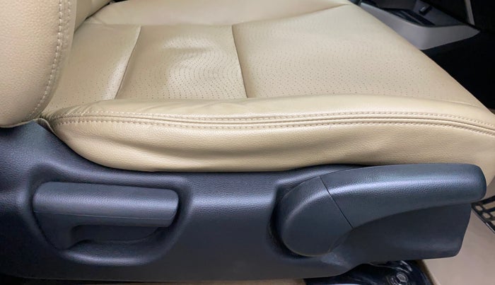 2017 Honda City 1.5L I-VTEC VX CVT, Petrol, Automatic, 93,542 km, Driver Side Adjustment Panel