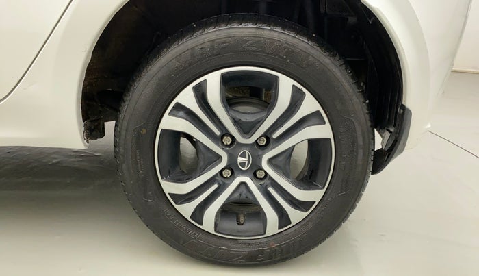 2022 Tata Tiago XZ PLUS CNG, CNG, Manual, 6,889 km, Left Rear Wheel